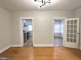 513 E 19th St in Chester, PA - Building Photo