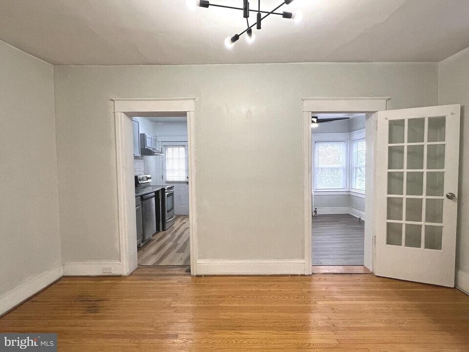 513 E 19th St in Chester, PA - Building Photo