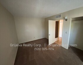 2838 N Sparkman Blvd in Tucson, AZ - Building Photo - Building Photo