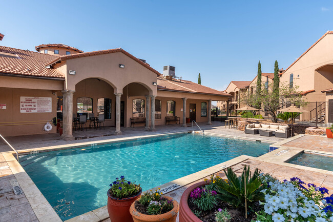 The Tuscany at Mesa Hills in El Paso, TX - Building Photo - Building Photo