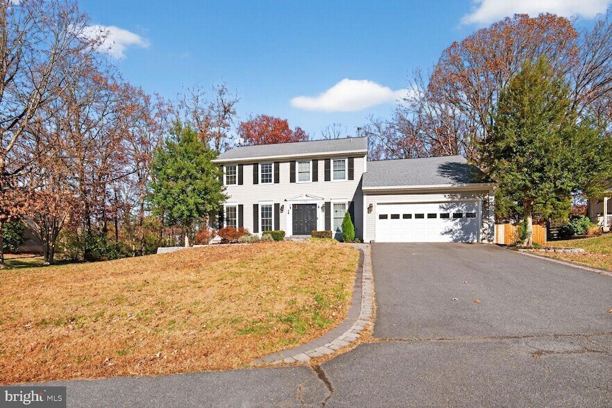 14982 Gold Post Ct in Centreville, VA - Building Photo