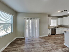 3417 N Diamond Hitch Ct in Las Vegas, NV - Building Photo - Building Photo