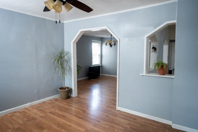 430 Roseville Ave-Unit -1 in Newark, NJ - Building Photo - Building Photo