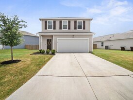 5484 Rue Girard in Converse, TX - Building Photo