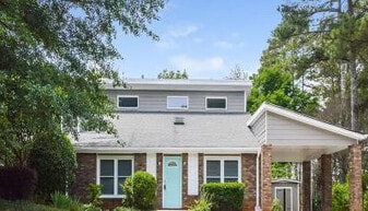 2612 Fieldstone View Ln SE