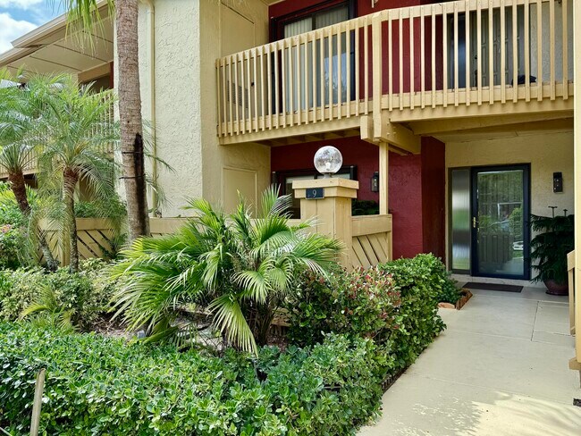 13135 Chadwick Ct in West Palm Beach, FL - Building Photo - Building Photo