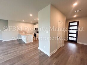 2069 Layla Dr in Waxahachie, TX - Building Photo - Building Photo