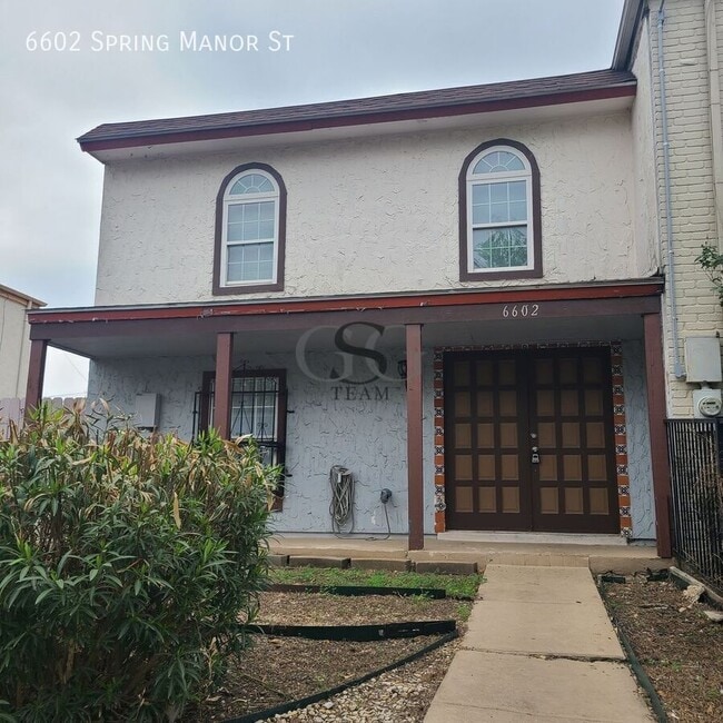 6602 Spring Manor St