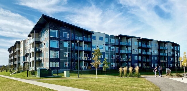 Baydo Flats West in Saskatoon, SK - Building Photo - Building Photo