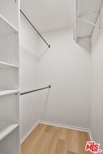122 Buccaneer St in Marina Del Rey, CA - Building Photo - Building Photo