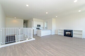 2812 N Mildred Ave in Chicago, IL - Building Photo - Building Photo