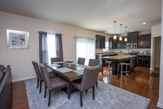 7419 Wicks Rd in Williamsburg, VA - Building Photo - Building Photo