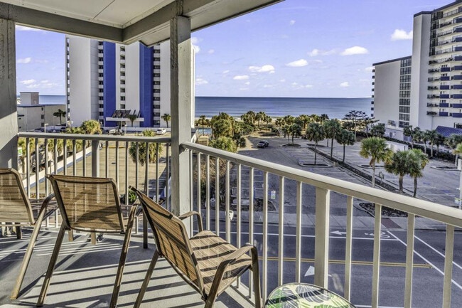 1906 S Ocean Blvd in Myrtle Beach, SC - Building Photo - Building Photo
