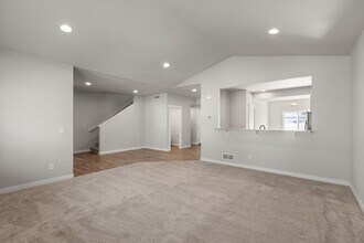 290 E Chestnut in Windsor, CO - Building Photo - Building Photo