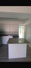Pelican Pointe in Boynton Beach, FL - Foto de edificio - Building Photo