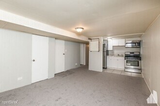 5306 W Roscoe St in Chicago, IL - Building Photo - Building Photo