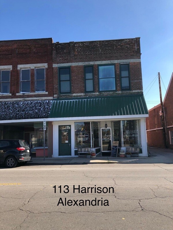 113 N Harrison St in Alexandria, IN - Building Photo - Building Photo