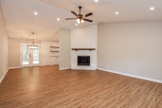3373 Tia Trace NW in Kennesaw, GA - Building Photo - Building Photo