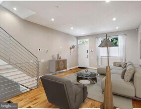 2310 Naudain St in Philadelphia, PA - Building Photo - Building Photo