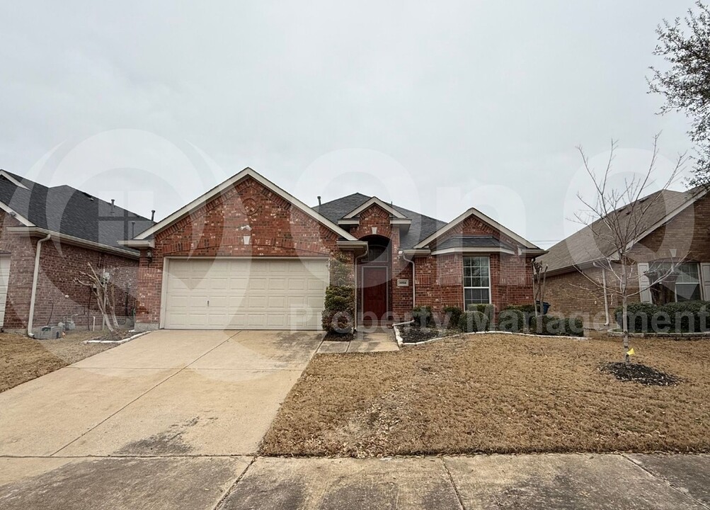 10514 St Georges Dr in Rowlett, TX - Building Photo