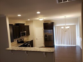 5209 Whiskery Ln in Hope Mills, NC - Building Photo - Building Photo