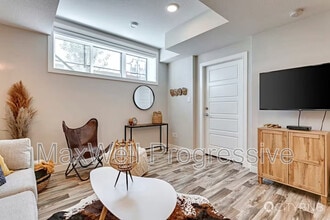 10303-15103 158 St NW in Edmonton, AB - Building Photo - Building Photo