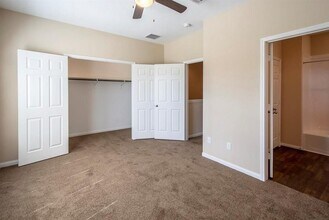 8146 Cabot St-Unit -B in Houston, TX - Building Photo - Building Photo