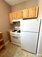 109 St Paul St in Brookline, MA - Foto de edificio - Building Photo