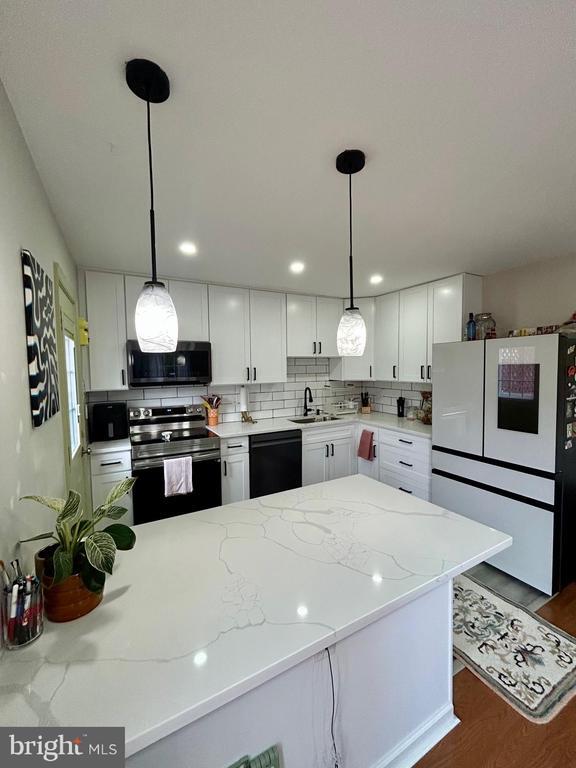 property at 1007 Cape Splitt Harbour