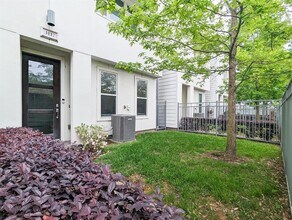3117 Leeland St in Houston, TX - Building Photo - Building Photo