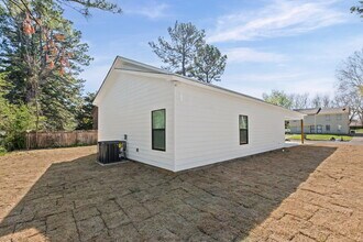 5694 Myers Rd in Memphis, TN - Building Photo - Building Photo