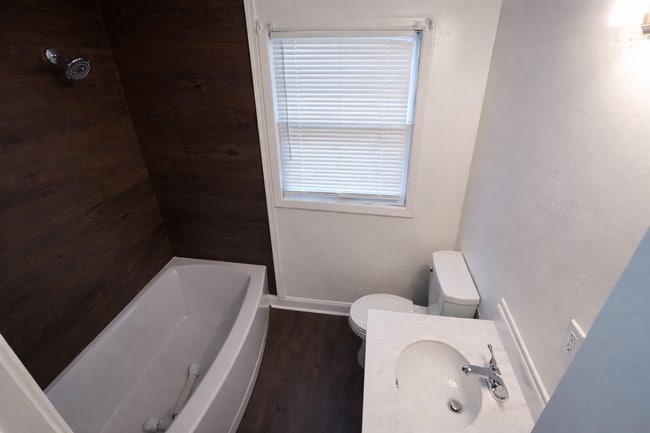 134 Kirkwood Cir in Warner Robins, GA - Foto de edificio - Building Photo