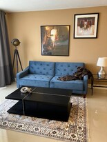 1833 S Ocean Dr in Hallandale Beach, FL - Building Photo