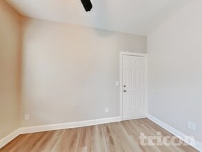 232 Highcroft Cir in Benson, NC - Building Photo - Building Photo