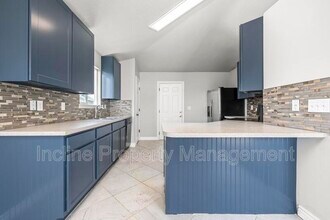 4016 S Sunrise Dr in Saratoga Springs, UT - Building Photo - Building Photo