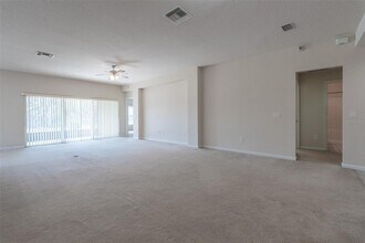 5700 SW 45th St in Ocala, FL - Building Photo - Building Photo