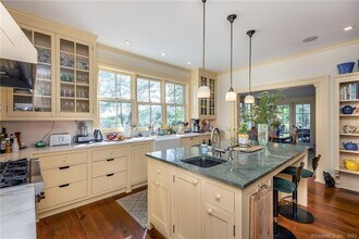 4 Juniper Ledge Ln in Salisbury, CT - Building Photo - Building Photo