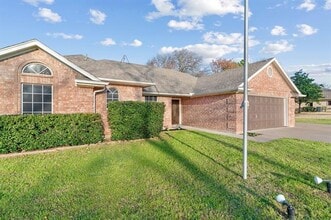 2013 Wood Trail in Azle, TX - Building Photo - Building Photo