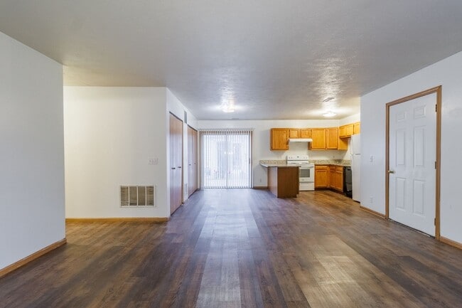 520-522 Lamont Dr in Lincoln, NE - Building Photo - Building Photo