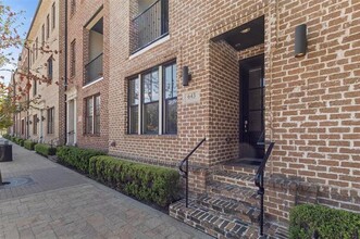 643 S Cesar Chavez Blvd in Dallas, TX - Building Photo - Building Photo