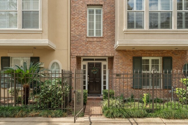 property at 2196 Bancroft Ln