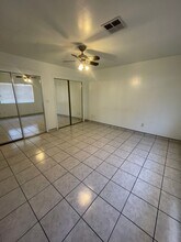 939 Baldwin Rd in Bakersfield, CA - Building Photo - Building Photo