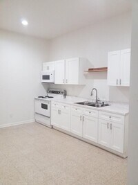 605 S Jackson St photo'