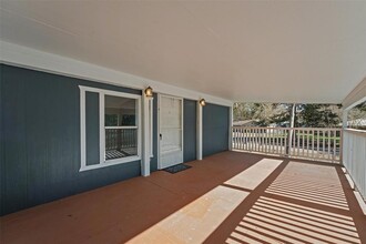 23251 Lakeside Dr in Porter, TX - Foto de edificio - Building Photo