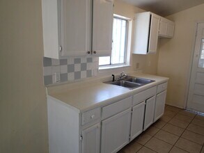 11809 Dick Mayers Dr in El Paso, TX - Building Photo - Building Photo