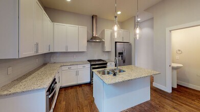 1023 Petway Ave in Nashville, TN - Building Photo - Building Photo