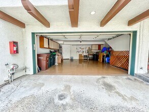 258 W Escalones in San Clemente, CA - Building Photo - Building Photo