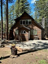 2541 Copper Way in South Lake Tahoe, CA - Building Photo