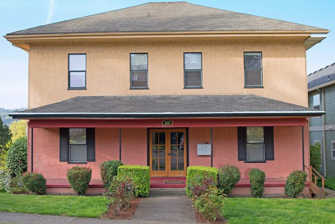 8208 N Edison St, Unit 1 in Portland, OR - Foto de edificio