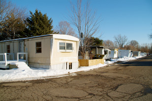 Genesee Forest Estates Apartments